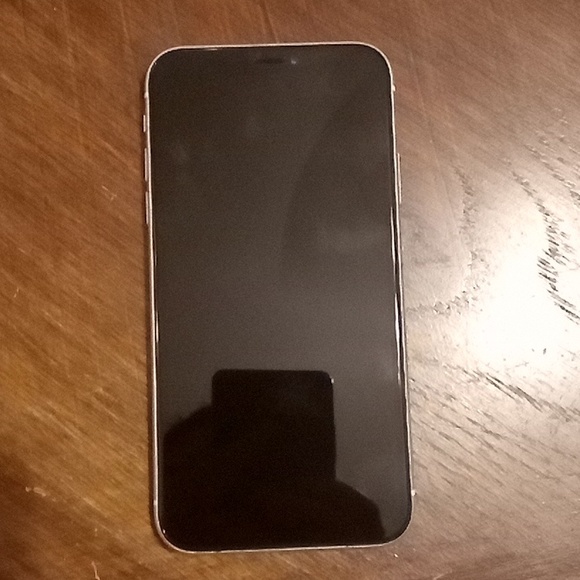Used iPhone XR